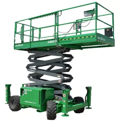 30'-35' Rough Terrain Scissor Lift w/ Outriggers